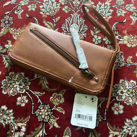 NWT Free people - Distressed Vegan Wallet - Picture 6 of 7